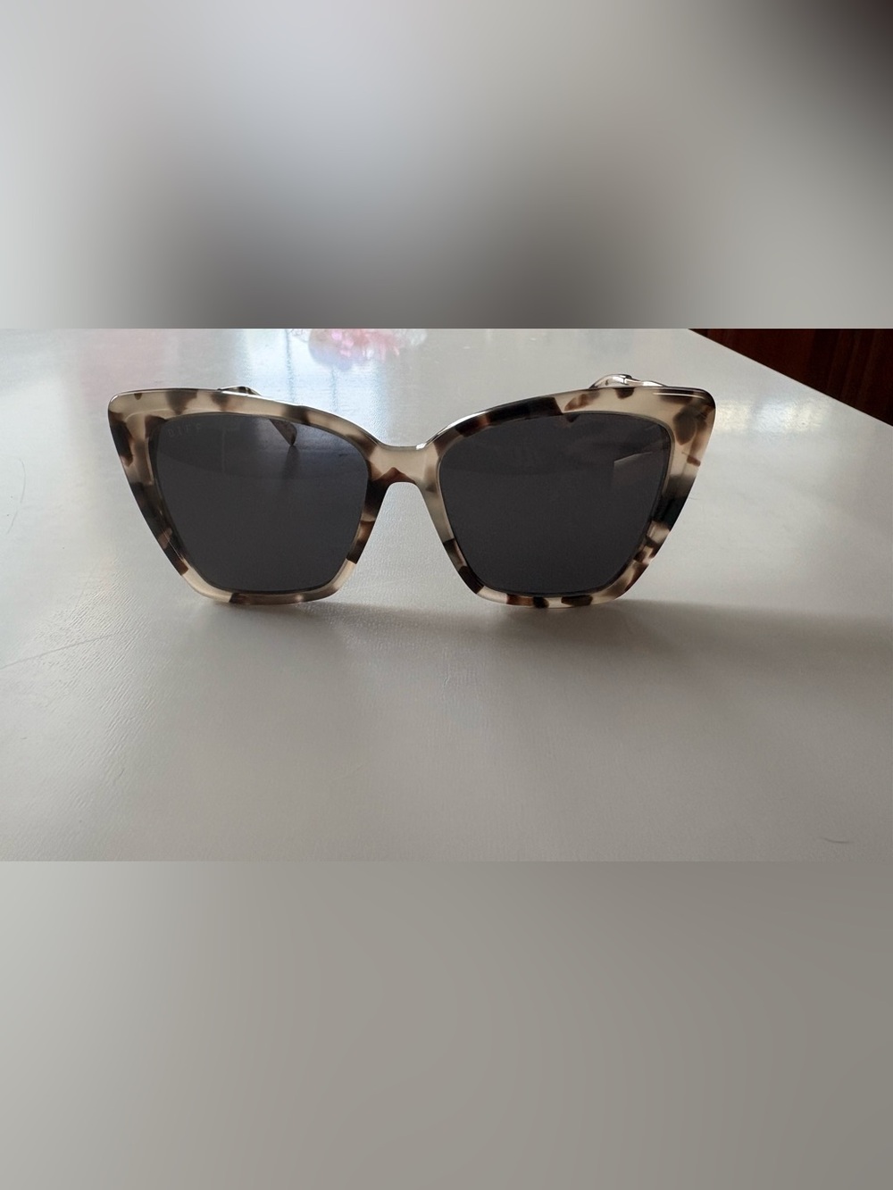 Diff Eyewear Tortoise Acetate Sunglasses with Dark Gray Lenses
